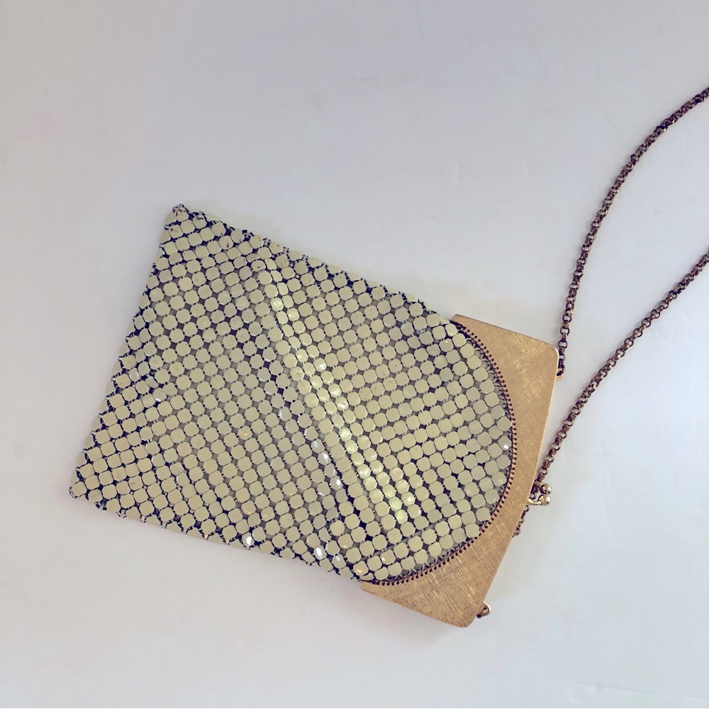 AUTHENTIC WHITING DAVIS EVENING BAG PURSE IVORY GOLD CHAINMAIL VINTAGE 60’s